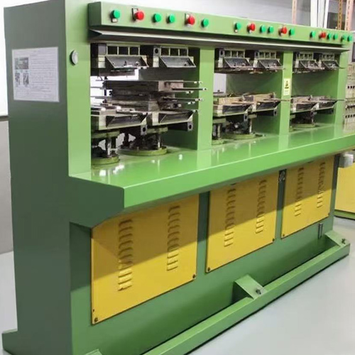 Heat molding  machine